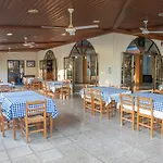 West End Hotel *