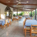 West End Hotel *