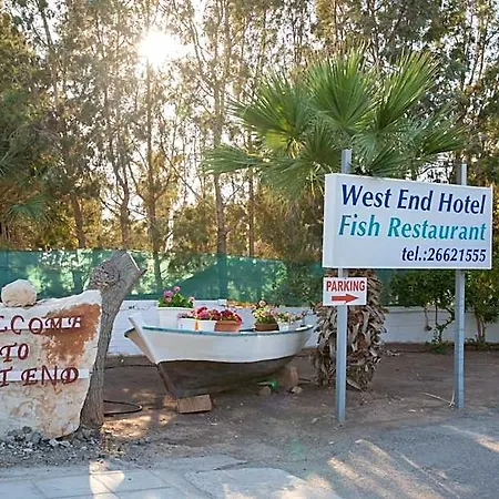 West End Peyia