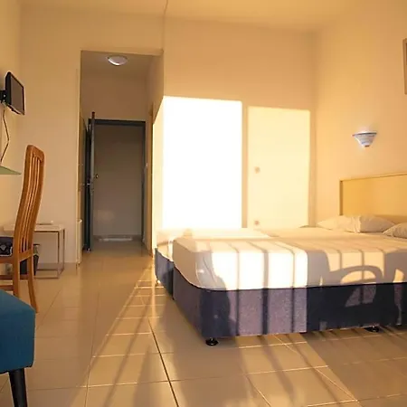 Hotel West End Peyia