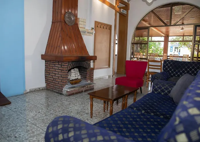 Hotel West End Pegeia